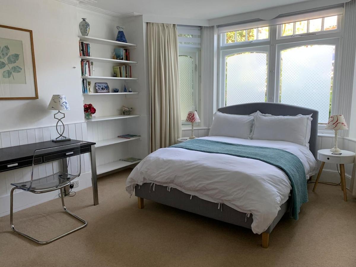 Spacious Comfortable Flat With Free Parking In East Finchley, Muswell Hill & Close To Alexandra Palace Londýn Exteriér fotografie